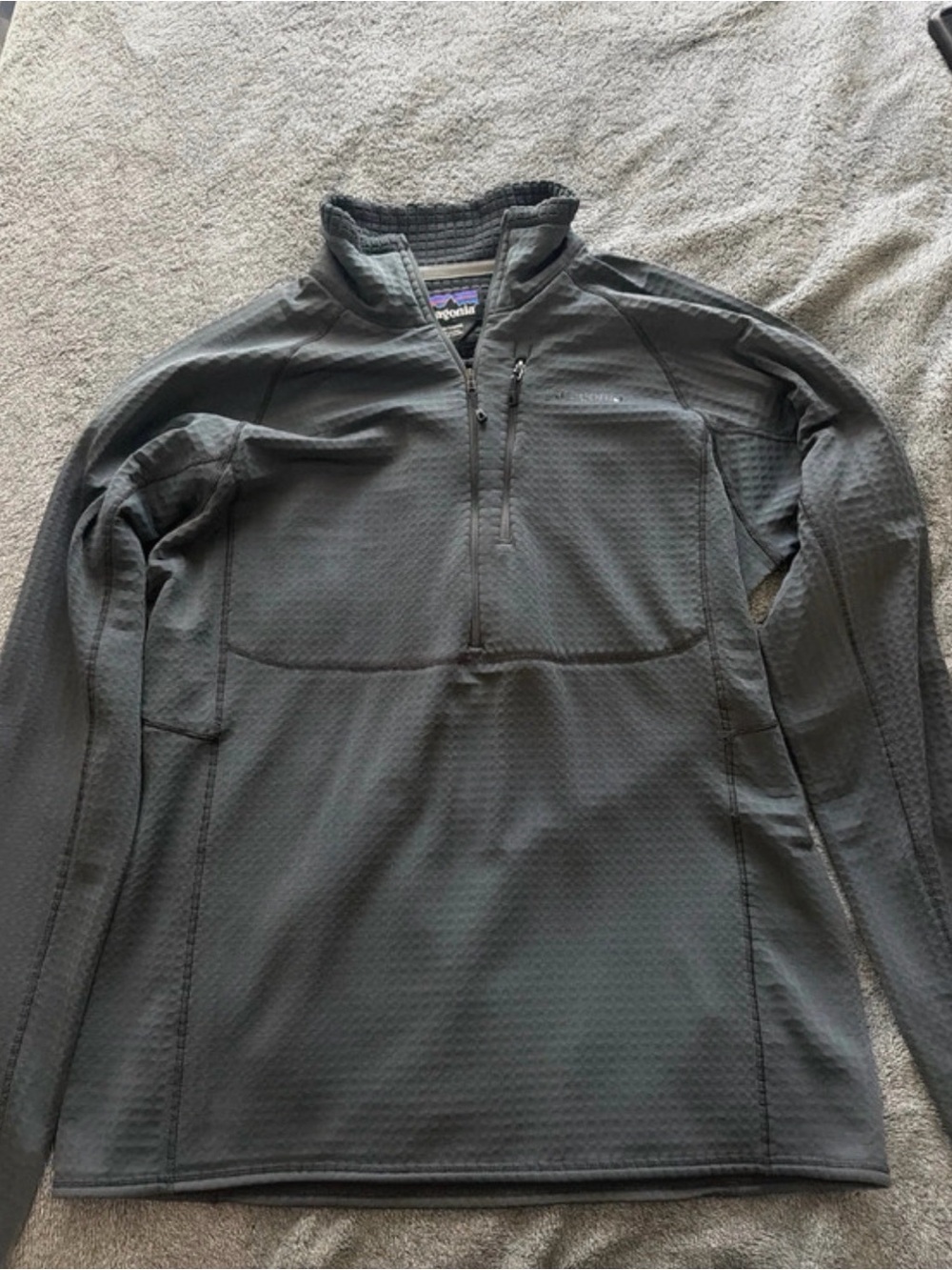 Patagonia Men's Performance Quarter‑Zip Pullover Jacket - Charcoal Gray